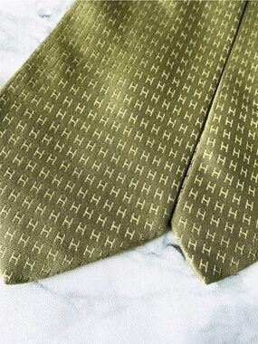 Hermes Olive Green 'H' Pattern Silk Tie